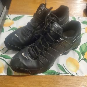 COPY - Nike shox size 12 black